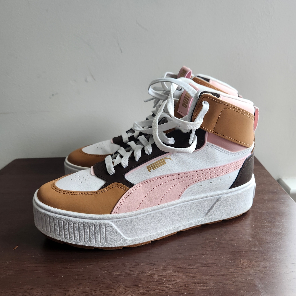 Used Women's Puma Karmen Rebelle Mid sneakers.Only Worn 2 times No Box